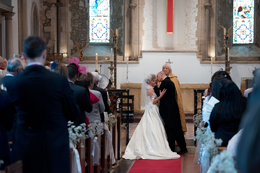 Beaulieu-Abbey-Wedding-Photography-20